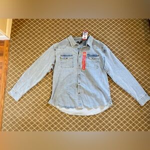 Men’s Frye button down shirt/light jacket, size XL. NWT